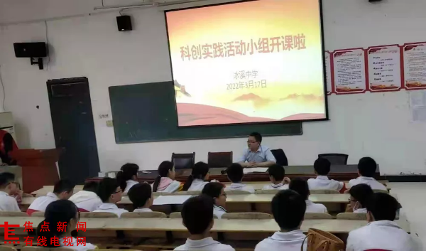 PicsArt_05-16-02.12.53.png PicsArt_05-16-02.12.53.png