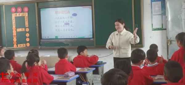 PicsArt_05-19-09.33.09.png PicsArt_05-19-09.33.09.png